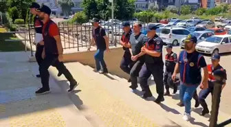 İzmir'de Cinayetten Aranan Katil Zanlısı Yakalandı