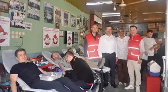 Ödemiş'te Kan Bağışı Kampanyası Düzenlendi