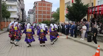 Of Halk Eğitimi Merkezi'nde Yıl Sonu Sergisi Açıldı