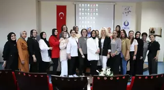 Anne Üniversitesi Projesi Mezuniyet Törenine Hazırlanıyor