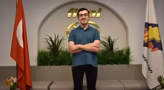 Ordu'da YKS'de Türkiye Üçüncüsü Olan Yiğit Süzen'in Başarı Sırrı Zaman Yönetimi