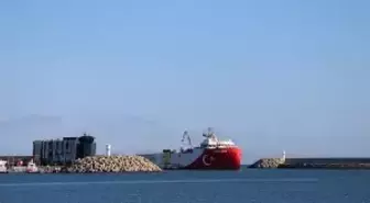 Oruç Reis Sismik Araştırma Gemisi Filyos Limanı'na Döndü