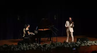 Piyanist İraz Yıldız İskenderun'da Konser Verdi