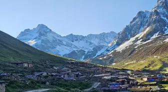 Rize Yaylaları Karla Kaplandı