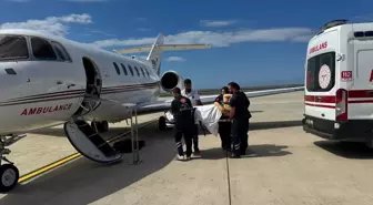 Rize'de bir hasta ambulans uçakla Ankara'ya nakledildi