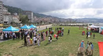 Rize'de Koruyucu Aile Şenliği Düzenlendi