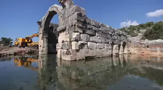 Myra Antik Kenti'ndeki 1850 Yıllık Yapı Yeniden İşlevsel Hale Geliyor