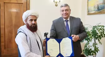 Rusya, Afganistan Yönetimini Resmen Tanıdı