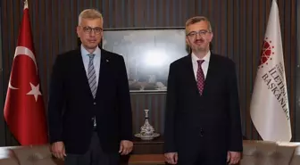 Sağlık Bakanı Memişoğlu, İletişim Başkanı Duran'ı Ziyaret Etti