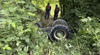 Erenler'de Traktör Devrildi, Sürücü Hayatını Kaybetti