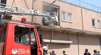 Sakarya'da İş Yerinde Yangın Çıktı