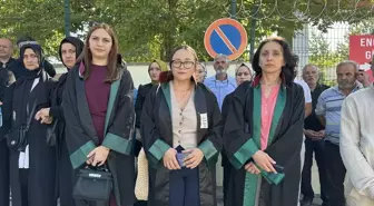 Sakarya'da Eşini Öldüren Sanığın Duruşması Devam Ediyor