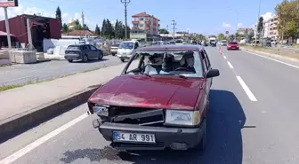 Karasu'da Elektrikli Araca Çarpan Otomobilde Anne Hayatını Kaybetti
