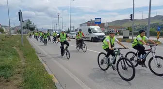 Sakarya'da Geleneksel Yeşilay Bisiklet Turu Düzenlendi
