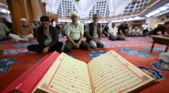 Sakarya ve Düzce'de Mevlit Kandili Kutlamaları Yapıldı