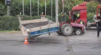 Tır ile Çarpışan Traktörün Sürücüsü Ağır Yaralandı