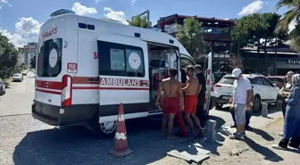 Samsun'da Denizde Boğulma Tehlikesi: Anne ve Oğlu Hastaneye Kaldırıldı