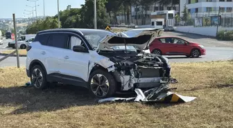 Samsun'da Cip ile Otomobil Çarpıştı: 4 Yaralı