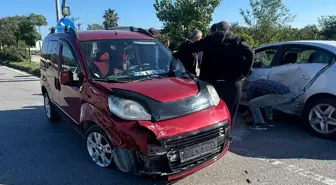Samsun'da Trafik Kazası: 4 Yaralı
