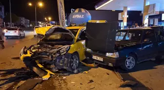 Samsun'da Zincirleme Trafik Kazası: 3 Yaralı