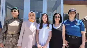 Samsun Emniyet Müdürlüğü şehit kızı Cemre Ada'nın karne sevincini paylaştı