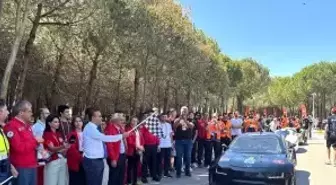 Sanayi ve Teknoloji Bakanı Kacır, Kocaeli'de Elektrikli Araç Yarışları'nı izledi Açıklaması