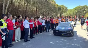 Sanayi ve Teknoloji Bakanı Kacır, Kocaeli'de Elektrikli Araç Yarışları'nı izledi Açıklaması