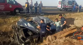 Şanlıurfa'da Trafik Kazası: 2 Ölü, 3 Yaralı