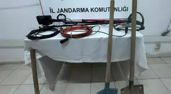 Suruç'ta İzinsiz Kazı Yapan 4 Şüpheli Suçüstü Yakalandı
