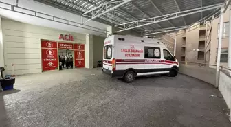 Şanlıurfa'da Otomobil ve Kamyonet Çarpıştı: 3 Yaralı