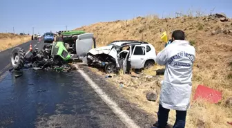 Şanlıurfa'da Automobil ve Traktör Çarpışması: 1 Ölü, 2 Yaralı