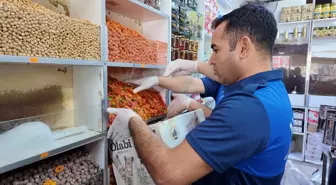 Şanlıurfa Haliliye'de Gıda Denetimleri: Tarihi Geçmiş Ürünler Ele Geçirildi