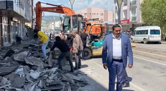 Sarıkamış'ta Kaldırım Yenileme Çalışmaları Başladı