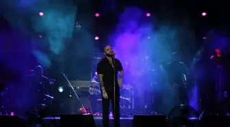 Berkay, Serik'te Yaz Konserleri Etkinliği Kapsamında Sahne Aldı