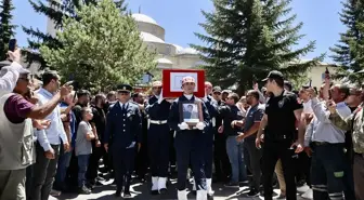 Şehit Uzman Çavuş Ümit Üzüm, memleketi Kayseri'de son yolculuğuna uğurlandı