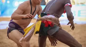 Japon Güreşçi Shogo Uozumi, Senegal'deki İlk Müsabakasında Zaferle Ayrıldı
