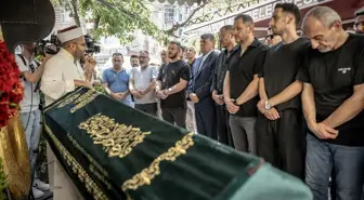 Serdar Topraktepe'nin Ağabeyi Ayhan Topraktepe Son Yolculuğuna Uğurlandı