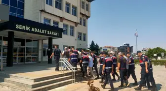 Antalya'nın Serik ilçesinde 7 kişi tutuklandı
