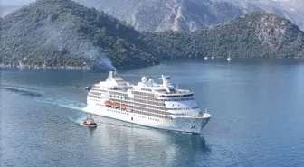 Marmaris'e Gelen Kruvaziyer Gemisi 445 Yolcu Getirdi