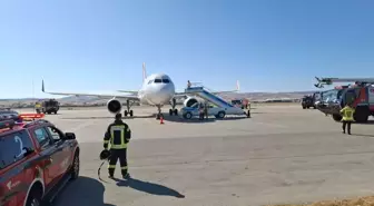 AirArabia Uçağı Motor Arızası Nedeniyle Ankara'ya Acil İniş Yaptı
