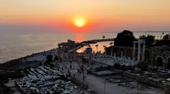 Apollon Tapınağı, Gün Batımında Görsel Şölen Sunuyor
