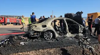 Siirt'te Yanan Otomobil Kullanılamaz Hale Geldi