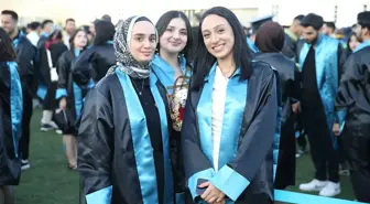 Siirt Üniversitesinde 3 Bin 300 Öğrenci Mezuniyet Heyecanı Yaşadı