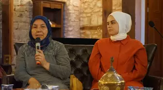 'Sinemada Milli Arayışlar' panelinde Yücel Çakmaklı'nın filmleri ele alındı