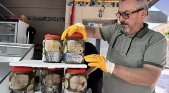 Sinop'ta Sezonun İlk Lakerdaları Tezgâhlarda: Kavanoz Fiyatı 2000 Lira