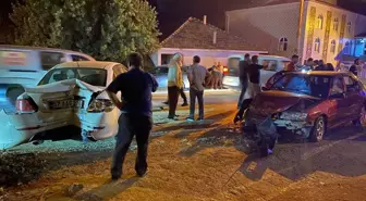 Sinop'ta Otomobil Çarpışması: 8 Yaralı