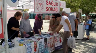 Sinop'ta Halk Sağlığı Haftası Etkinlikleri Kapsamında Sağlık Sokağı Açıldı