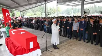 Şırnak'ta şehit olan uzman çavuşun cenazesi Adana'da defnedildi