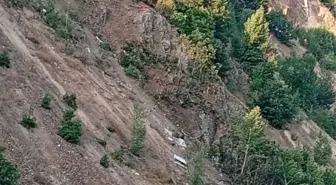 Fındık İşçilerini Taşıyan Minibüs Uçuruma Yuvarlandı: 3 Ölü, 18 Yaralı