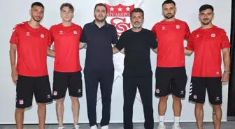 Sivasspor, 4 Yeni Futbolcu ile Anlaştı